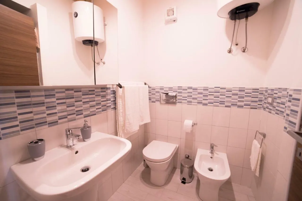 Aura Ortigia Apartments Syracuse 0*,  Italia